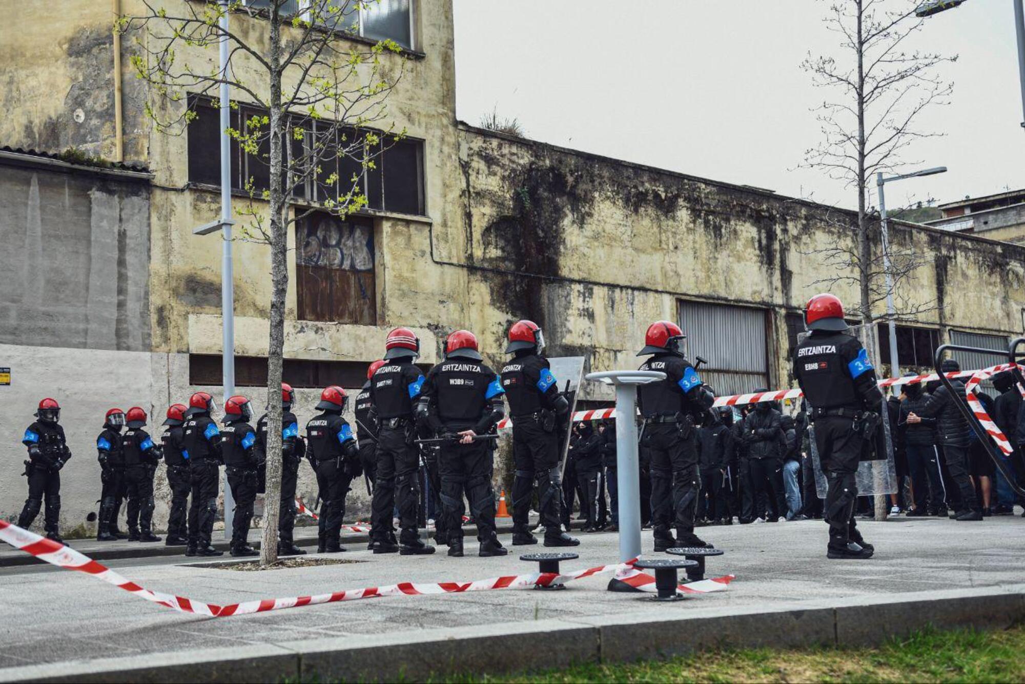 ertzaintza bilbao dispositivo